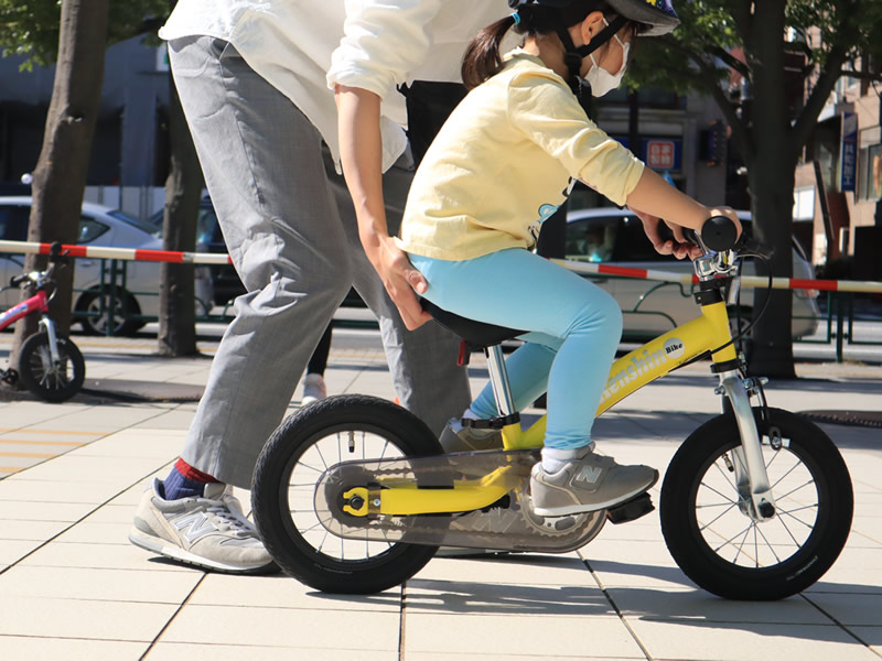 在庫あり/即出荷可】 へんしんバイク ほぼ未使用 自転車本体 